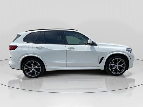 Used 2022 BMW X5 xDrive40i AWD/4WD image 8