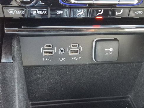 Used 2022 Jeep Grand Cherokee L Limited AWD/4WD image 33