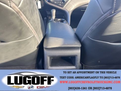 Used 2023 Toyota Camry SE image 13