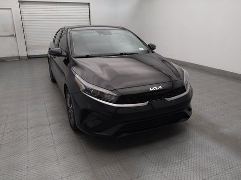 Used 2022 Kia Forte LXS w/ LXS Technology Package FWD image 14