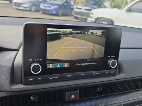 Used 2024 Honda CR-V LX image 23