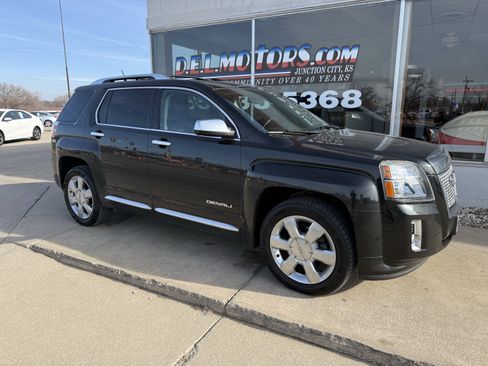 Used 2014 GMC Terrain Denali w/ Cargo Package image 1