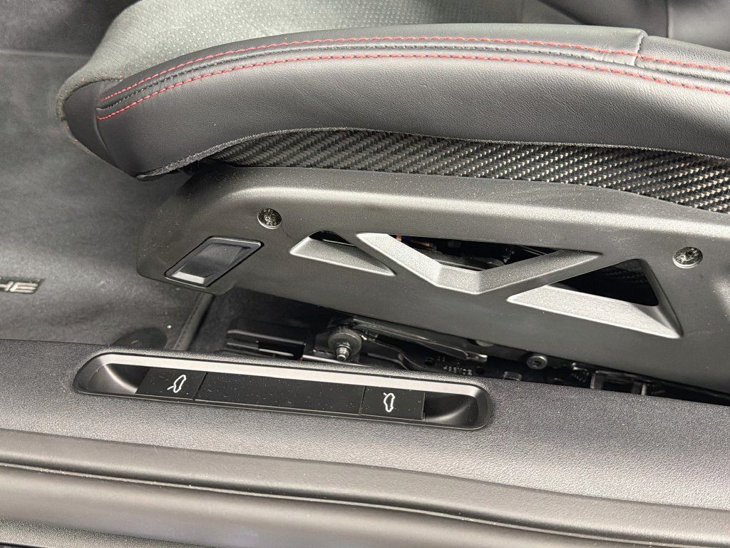 Used 2026 Porsche 911 GT3 RWD image 21