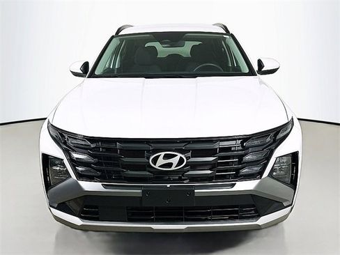 Used 2025 Hyundai Tucson SEL image 2