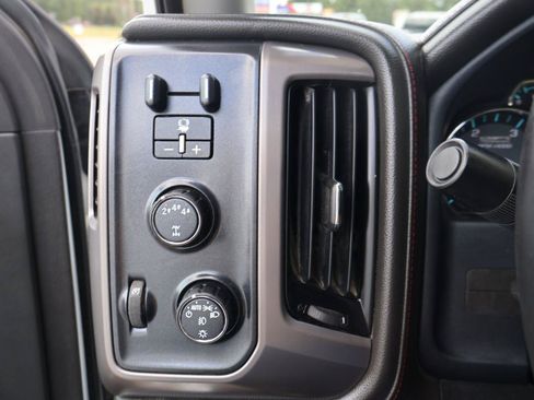 Used 2018 GMC Sierra 2500 SLT w/ Duramax Plus Package AWD/4WD image 13