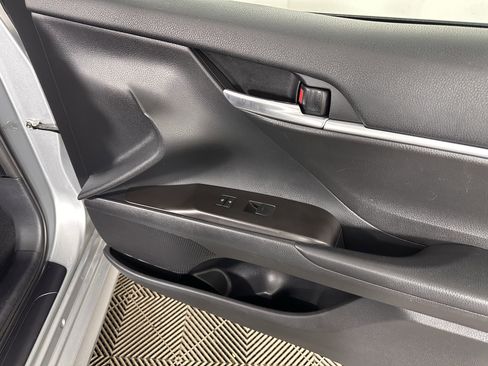 Used 2023 Toyota Camry LE image 36