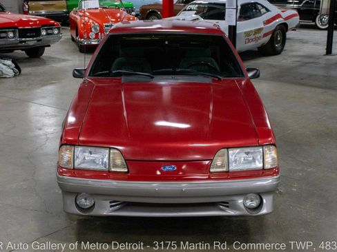Used 1991 Ford Mustang GT RWD image 11