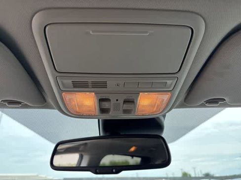 Used 2016 Honda Odyssey EX-L image 21