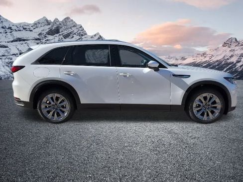 New 2026 MAZDA CX-90 Plug-In Hybrid w/ Preferred image 34