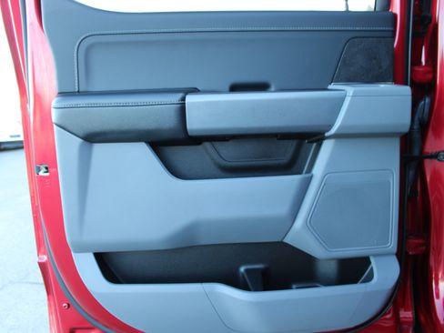 Used 2024 Ford F150 XLT w/ Equipment Group 302A MID image 33