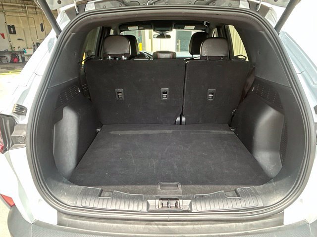 Used 2025 Ford Escape ST-Line Select AWD/4WD image 12