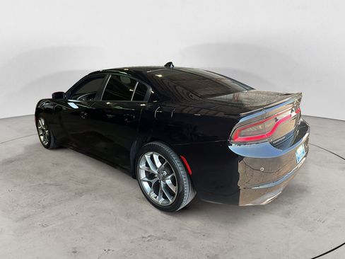 Used 2020 Dodge Charger SXT w/ Plus Group RWD image 4