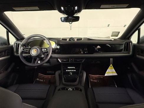 New 2026 Porsche Cayenne Coupe image 20