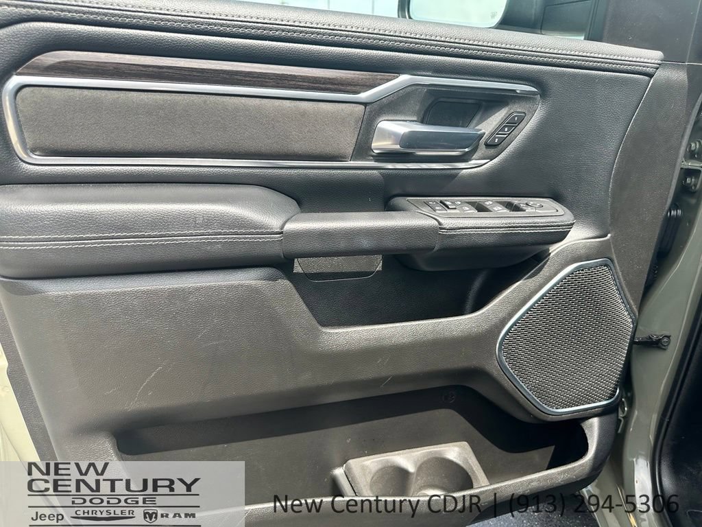Used 2026 RAM 1500 Laramie AWD/4WD image 8