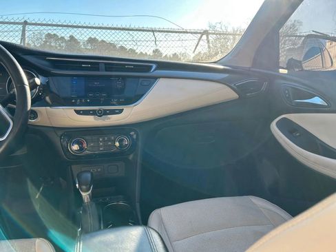 Used 2020 Buick Encore GX Preferred FWD image 10