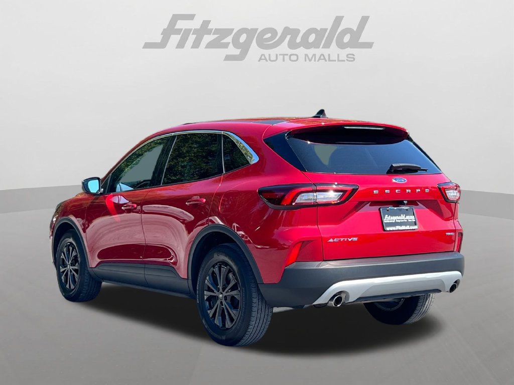 Used 2023 Ford Escape Active AWD/4WD image 9