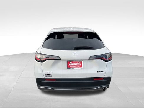 Used 2024 Honda HR-V Sport image 24