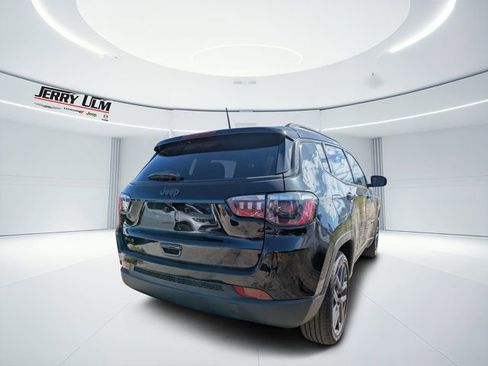 New 2026 Jeep Compass Latitude w/ Sun and Sound Group AWD/4WD image 3