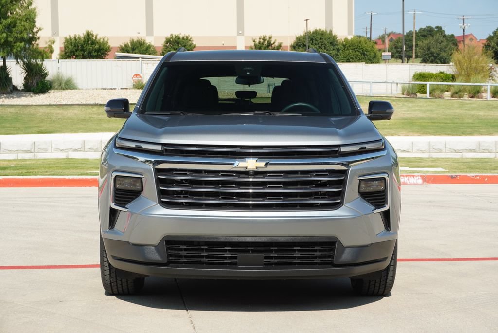 Used 2024 Chevrolet Traverse LT FWD image 8