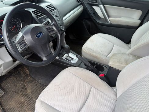 Used 2014 Subaru Forester 2.5i image 7