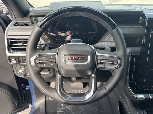 New 2026 GMC Yukon XL Elevation w/ Elevation Premium Package AWD/4WD image 14