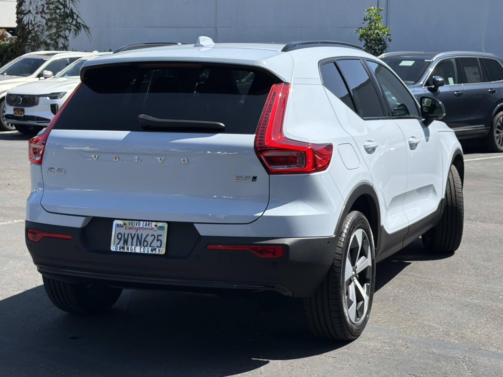 Used 2026 Volvo XC40 B5 Plus w/ Protection Package Premier AWD/4WD image 5