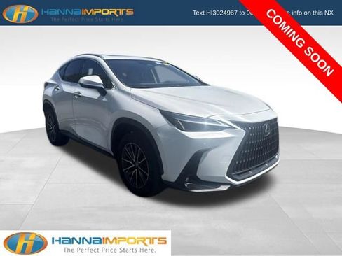 Used 2025 Lexus NX 250 FWD w/ Accessory Package (2T) image 1