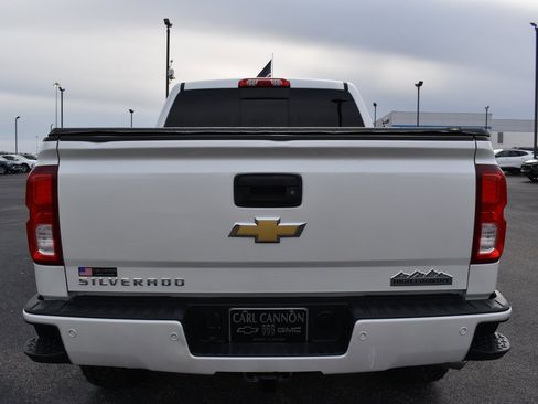 Used 2018 Chevrolet Silverado 1500 High Country image 5