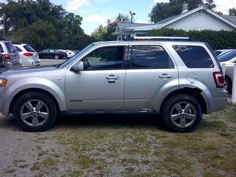 Used 2008 Ford Escape Limited image 1