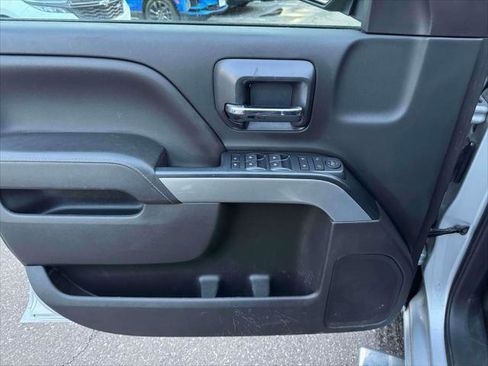 Used 2018 Chevrolet Silverado 1500 LT w/ All Star Edition image 15