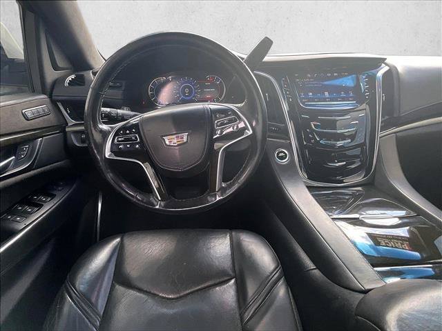 Certified 2018 Cadillac Escalade Platinum AWD/4WD image 7