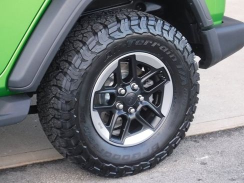 Used 2019 Jeep Wrangler Unlimited Sport image 3