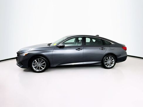 Used 2018 Honda Accord LX image 4