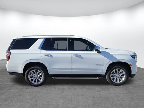 Used 2024 Chevrolet Tahoe Premier image 2