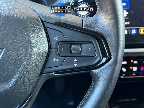 Used 2023 Chevrolet Bolt EUV LT w/ Comfort Package image 35