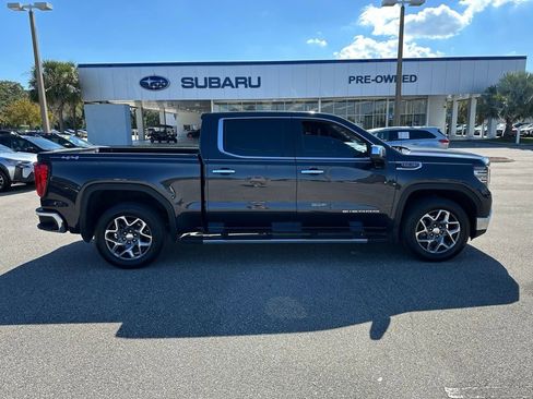 Used 2023 GMC Sierra 1500 SLT w/ SLT Premium Package image 2