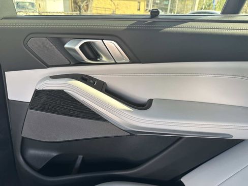 New 2026 BMW X5 M60i image 15