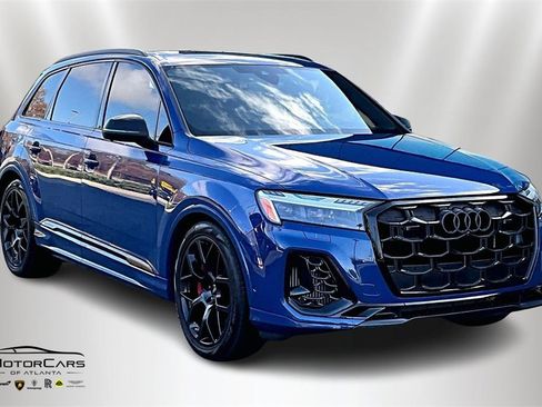 Used 2025 Audi SQ7 Prestige image 2