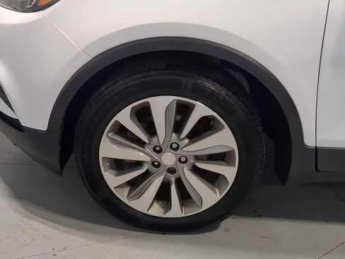Used 2019 Buick Encore Preferred FWD image 17