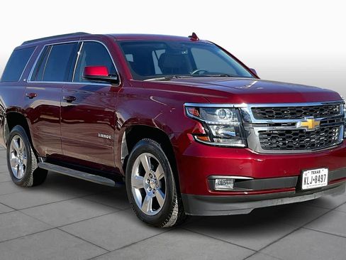 Used 2018 Chevrolet Tahoe LT image 2