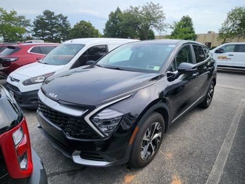 Used 2025 Kia Sportage EX FWD image 8