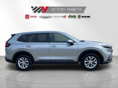Used 2025 Honda CR-V LX image 6