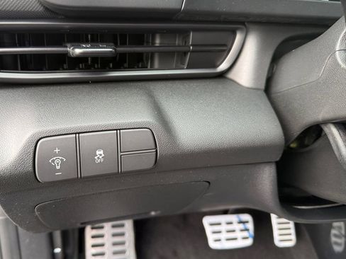 New 2026 Hyundai Elantra Sport FWD image 23