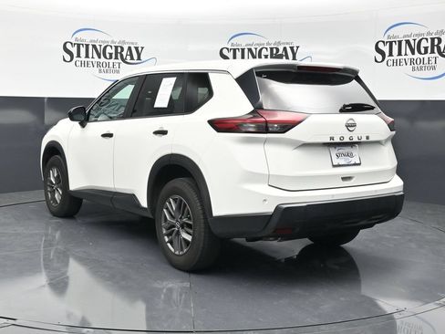 Used 2024 Nissan Rogue S FWD image 6
