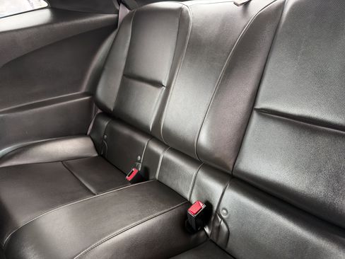 Used 2015 Chevrolet Camaro SS RWD image 20