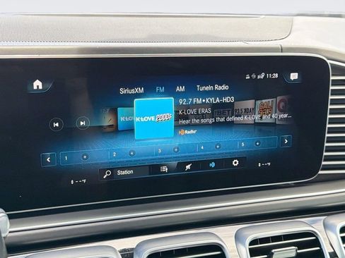 Used 2022 Mercedes-Benz Maybach GLS 600 4MATIC image 12