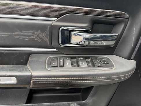 Used 2017 RAM 2500 Limited AWD/4WD image 23