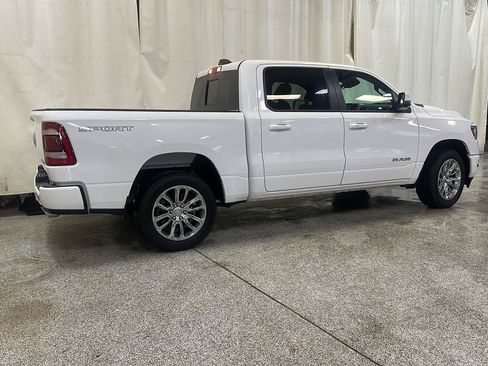 Used 2023 RAM 1500 Laramie AWD/4WD image 5