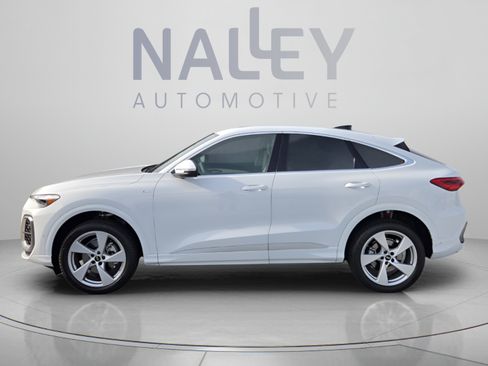 Used 2026 Audi Q5 Premium Plus AWD/4WD image 2