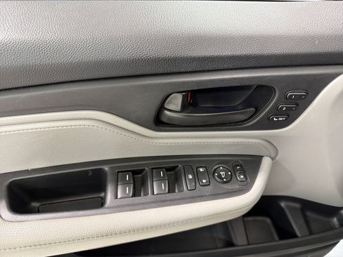 Used 2021 Honda Odyssey EX-L image 23